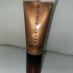 Kevin Aucoin Highlight